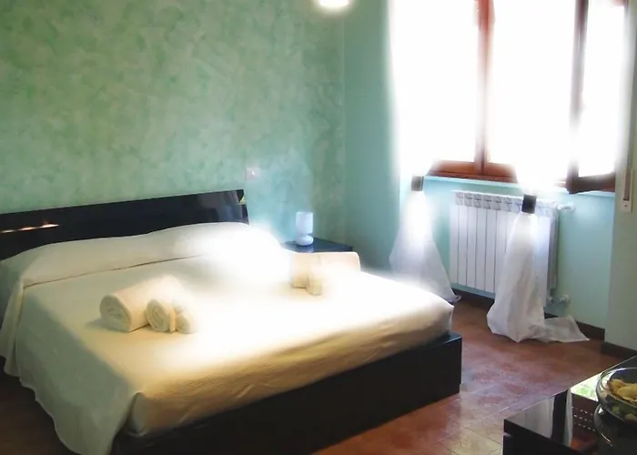 Domus In Viridi Oda ve Kahvaltı 2*