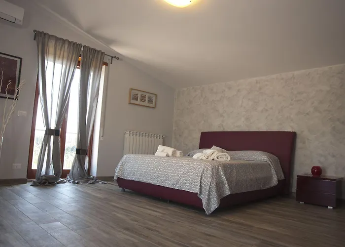 Oda ve Kahvaltı Domus In Viridi